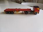 Siku volvo vrachtwagen met trailer gebruikt staat, Hobby en Vrije tijd, Modelauto's | 1:50, Ophalen of Verzenden, Gebruikt, Bus of Vrachtwagen