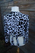 Bolero zwart/ wit Magna mt 48/50 Vaste prijs, Zwart, Maat 46/48 (XL) of groter, Ophalen of Verzenden, Jasje