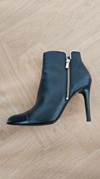 LANVIN leren enkellaarzen zwart 39, Kleding | Dames, Schoenen, Ophalen of Verzenden, Zo goed als nieuw, Zwart