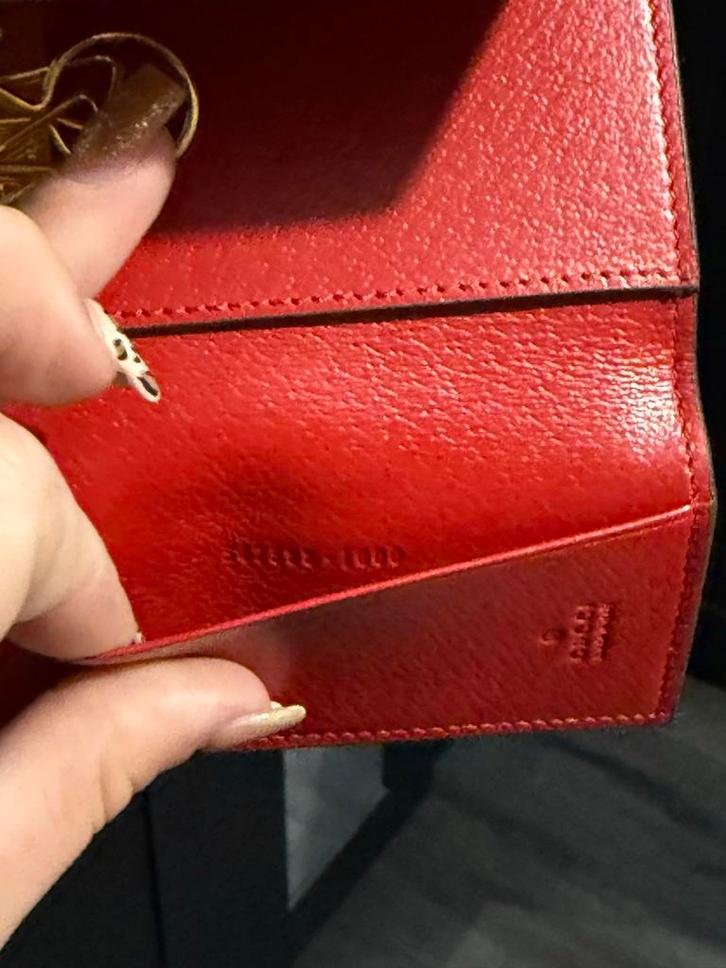 Gucci Sleutelhouder - Topconditie!, Sieraden, Tassen en Uiterlijk, Portemonnees, Zo goed als nieuw, Overige merken, Rood, Leer