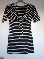 Zwart-wit gestreepte jurk met strikdetail maat S, Kleding | Dames, Zwart, Ophalen of Verzenden, Zo goed als nieuw, Maat 36 (S)