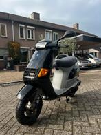 Piaggio quartz, Fietsen en Brommers, Ophalen, Overige modellen, Maximaal 45 km/u, Zo goed als nieuw
