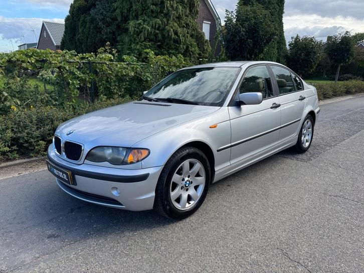 BMW 3-serie 316i Executive AUTOMAAT / LEER / AIRCO / CRUISE, Auto's, BMW, Bedrijf, Te koop, 3-Serie, ABS, Airbags, Airconditioning