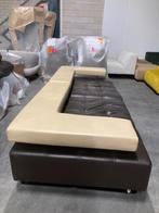 loungebank designbank modern uniek model Montel lengte 260, Huis en Inrichting, 250 tot 300 cm, Leer, Ophalen of Verzenden, Zo goed als nieuw