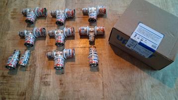 15 stuks diverse 25 mm uponor s-press plus perskoppellingen  beschikbaar voor biedingen