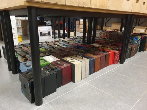Diverse opbergkoffers voor 45T Singles en 33T LPs, Cd's en Dvd's, Vinyl Singles, Gebruikt, Ophalen of Verzenden
