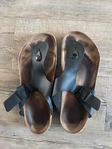 Slippers birckenstock zwart maat 39 beschikbaar voor biedingen