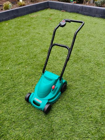 Bosch speelgoed grasmaaier beschikbaar voor biedingen