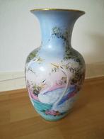 Elegante vaas met zwanen versiering - nieuw, Minder dan 50 cm, Nieuw, Ophalen, Overige kleuren
