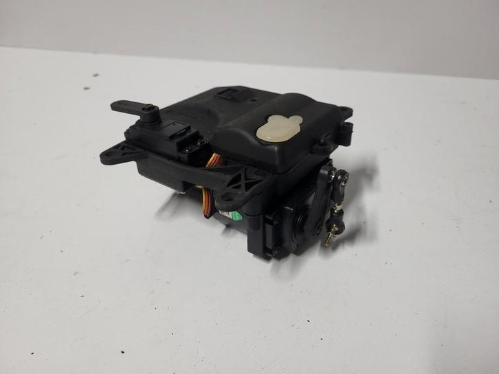 Hpi baja complete servobox, Hobby en Vrije tijd, Modelbouw | Radiografisch | Auto's, Zo goed als nieuw, Onderdeel, Benzine, Overige schalen