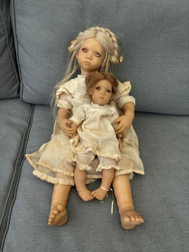 Annette Himstedt Freeke en Bibi, 60cm., Verzamelen, Poppen, Gebruikt, Pop, Levensecht of Reborn, Ophalen of Verzenden