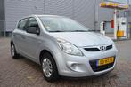 Hyundai I20 1.2i ActiveVersion bj09 elec pak lage kilometers, Gebruikt, Zwart, 4 cilinders, Elektrische ramen