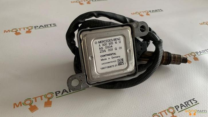 Mercedes-Benz NOx sensor A0009051612 - A3C03398700 ZGS001Q01, Auto-onderdelen, Elektronica en Kabels, Mercedes-Benz, Gebruikt