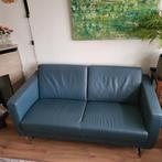 2 zits grijsblauw leren bank, Huis en Inrichting, Banken | Bankstellen, Ophalen, 150 tot 200 cm, Tweepersoons, Zo goed als nieuw