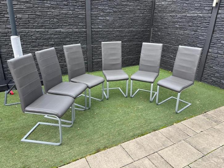 6 Grijze Eetkamerstoelen, Antiek en Kunst, Antiek | Meubels | Stoelen en Banken, Ophalen