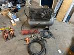 Compressor compleet, Doe-het-zelf en Verbouw, Compressors, Minder dan 25 liter, Ophalen, Zo goed als nieuw, Minder dan 200 liter/min