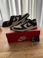Nike dunk low ‘Gorge green’ (maat 40,5), Kleding | Dames, Schoenen, Nike, Nieuw, Ophalen of Verzenden, Sneakers of Gympen