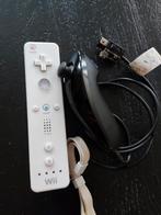 Nintendo Wii Remote Controller & evt Guitar Hero Gitaar, Spelcomputers en Games, Ophalen, Zo goed als nieuw, Wii