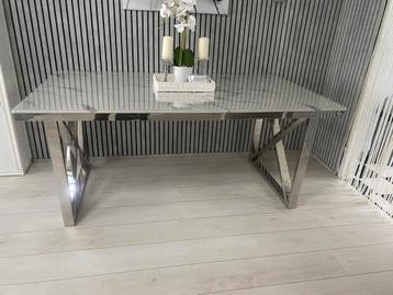 Marmer eettafel & salontafel beschikbaar voor biedingen