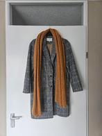 Geruite lange jas Incl Sjaal. Maat 38. Merk Vila. Goede sta, Ophalen of Verzenden, Zo goed als nieuw, Maat 38/40 (M), Zwart