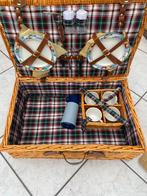 Picknickmand, Hobby en Vrije tijd, Picknickmanden, Ophalen of Verzenden, Zo goed als nieuw
