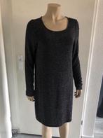 Vila zwart glitters jurk maat M 1xgedragen Recht model, Kleding | Dames, Maat 38/40 (M), Verzenden, Zwart, Vila