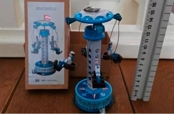 Vintage blikken zweefmolen- Nostalgisch Kerstkado!- Nieuw, Antiek en Kunst, Antiek | Speelgoed, Ophalen