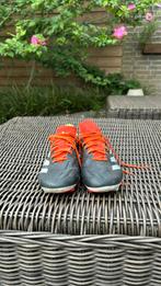 Predator voetbalschoenen maat 40, Maat XS of kleiner, Ophalen of Verzenden, Gebruikt, Schoenen