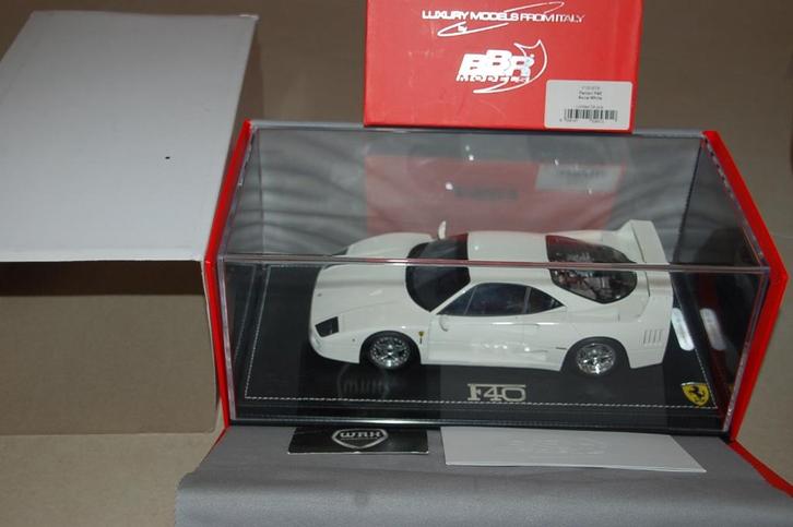 1:18 FERRARI F40 avus white BBR ltd24 WRH, Hobby en Vrije tijd, Modelauto's | 1:18, Zo goed als nieuw, Auto, Overige merken, Ophalen of Verzenden
