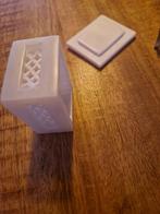 Oud doosje van parelmoer met olifant., Ophalen of Verzenden