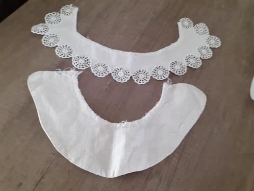 Ouderwets Babymutsje en Kraagjes, Kinderen en Baby's, Babykleding | Overige, Gebruikt, Meisje, Ophalen of Verzenden