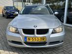 BMW 3 Serie Touring 318i Executive Stoel verwarming / Cruise, Auto's, 13 km/l, Achterwielaandrijving, 4 cilinders, Handgeschakeld