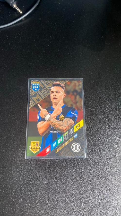 Panini Adrenalyn XL 2024 Lautaro Martínez X-Rare Momentum, Verzamelen, Sportartikelen en Voetbal, Nieuw, Poster, Plaatje of Sticker
