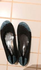 Suede ballerina's  40, Kleding | Dames, Overige kleuren, Odyssee, Zo goed als nieuw, Ballerina's