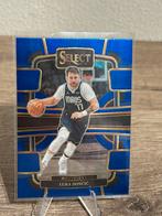 Luka Doncic 2023-24 Select #51 Blue Prizm Concourse, Ophalen of Verzenden, Zo goed als nieuw, Buitenlandse clubs, Poster, Plaatje of Sticker