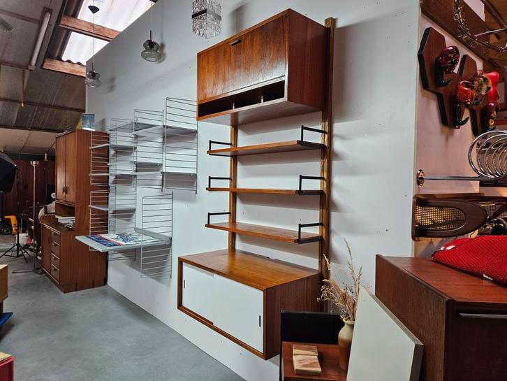 Vintage wandsysteem, Verzamelen, Retro, Huis en Inrichting, Ophalen