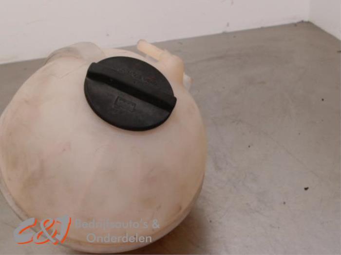 Expansievat van een Mercedes Sprinter, Auto-onderdelen, Overige Auto-onderdelen, Mercedes-Benz, Gebruikt, 3 maanden garantie, Ophalen of Verzenden