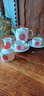 Vintage theeservies Thomas Germany roze rood, Huis en Inrichting, Keuken | Servies, Overige typen, Ophalen of Verzenden, Zo goed als nieuw