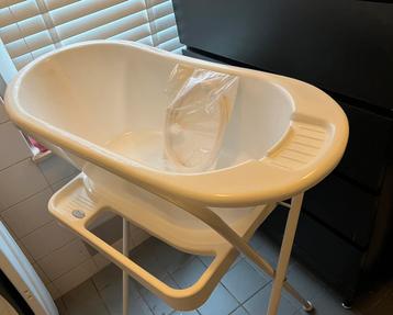 Baby badje beschikbaar voor biedingen