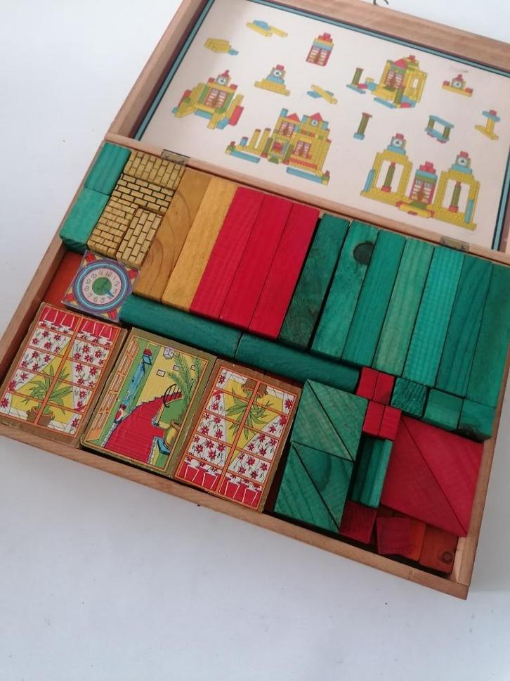 oude houten speelgoed blokken in doos in zeer goede staat, Antiek en Kunst, Antiek | Speelgoed, Ophalen of Verzenden