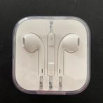 Apple EarPods met 3.5mm Jack aansluiting – Nieuw in gesealde, Ophalen of Verzenden, Nieuw, In gehoorgang (in-ear)