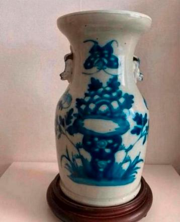 Chinese Celadon Vaas Daoguang (1821-1850) beschikbaar voor biedingen