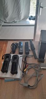 Wii zwart Inc motion plus 2x controllers in doos, Spelcomputers en Games, Ophalen of Verzenden, Zo goed als nieuw, Met 3 controllers of meer