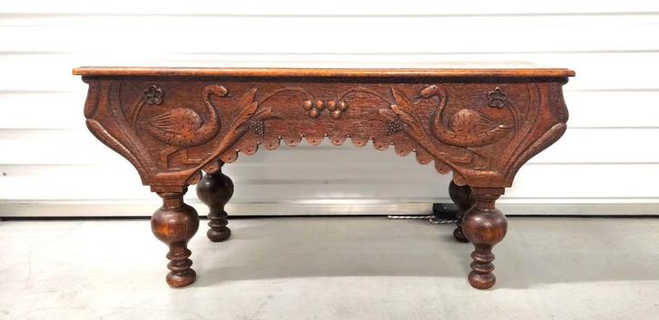 Een antiek Hollands beddenbankje of hallbankje, Antiek en Kunst, Antiek | Meubels | Stoelen en Banken, Ophalen