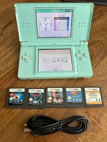 Nintendo DS Lite + 5 Games beschikbaar voor biedingen