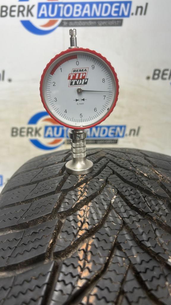 2x Nexen Winguard Sport 2 XL 205/45 R17 88V 205/45/17 205451, Auto-onderdelen, Banden en Velgen, Band(en), Winterbanden, 17 inch