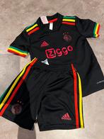 Adidas sportset maat 116 origineel zgan, Adidas, Sport- of Zwemkleding, Ophalen of Verzenden, Zo goed als nieuw