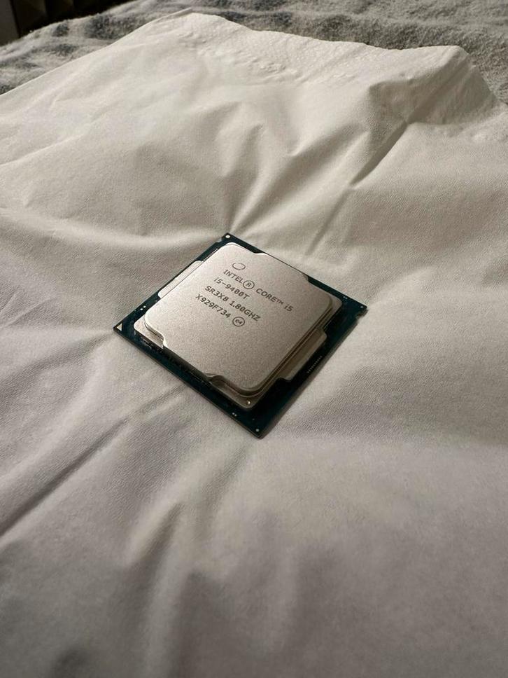 Intel Core i5-9400T, Computers en Software, Processors, Zo goed als nieuw, 6-core, 3 tot 4 Ghz, Ophalen of Verzenden