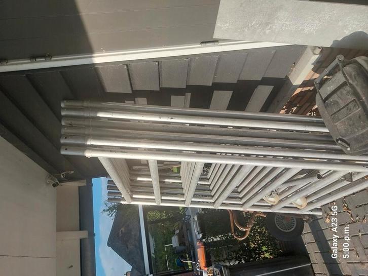 Steiger 135 breed 250 lang 720 werk hoogte, Doe-het-zelf en Verbouw, Steigers, Zo goed als nieuw, Rolsteiger of Kamersteiger, 5 meter of hoger