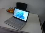 Toshiba Satalite - SSD- Intel Core i3- Wind.11 + Office, Met videokaart, 2 tot 3 Ghz, Ophalen of Verzenden, Zo goed als nieuw